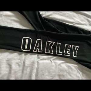 Oakley leggings